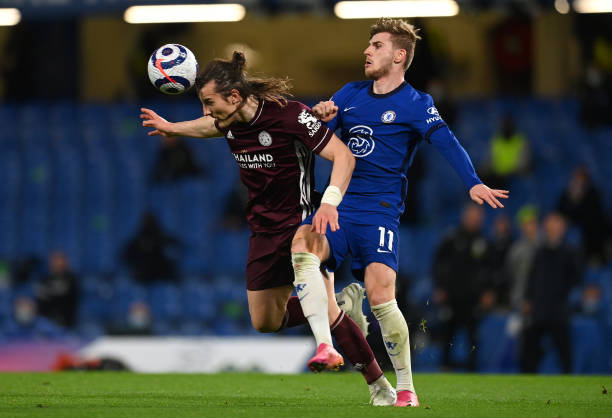 在篮球圈内 在篮球圈内