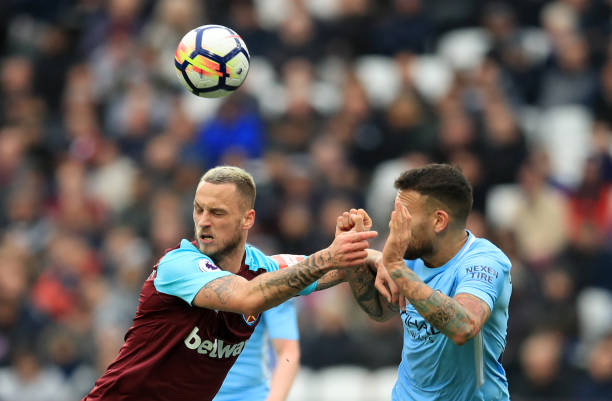 将他与莱比 将他与莱比